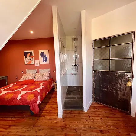 Couette-café Les Hirondelles Du Marais Riom