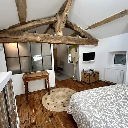 Les Hirondelles Du Marais Nocleg ze śniadaniem 3*