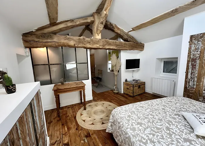 Les Hirondelles Du Marais Nocleg ze śniadaniem 3*